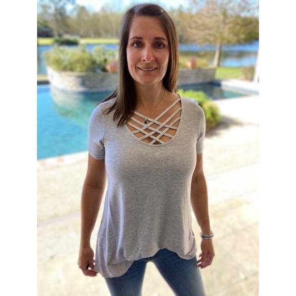 Triple Lattice Criss Cross Cutout Tunic Gray 4920 - Picture 4 of 4